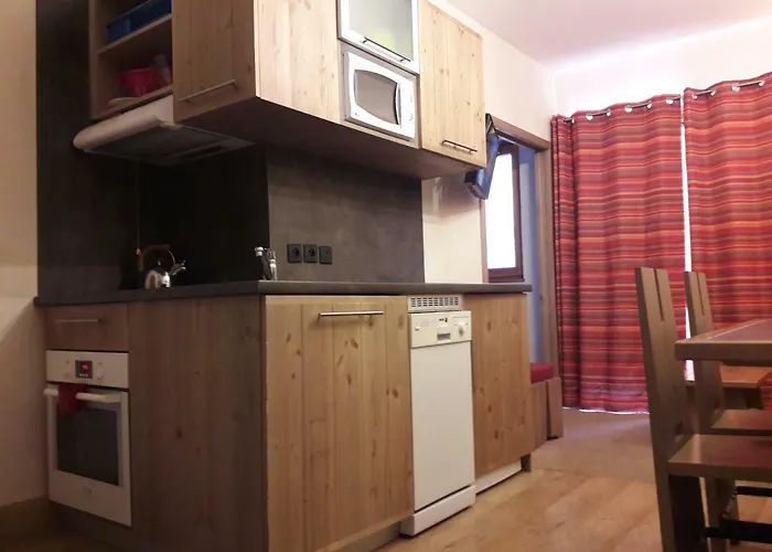 T2 Residence Antares 4* Pieds Des Pistes